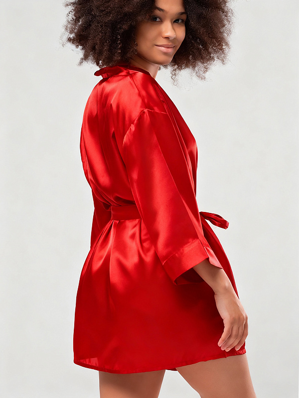 Кимоно из атласной ткани 701